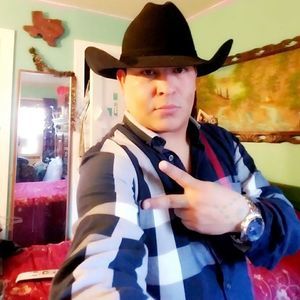 Meet your Posher, Antonio